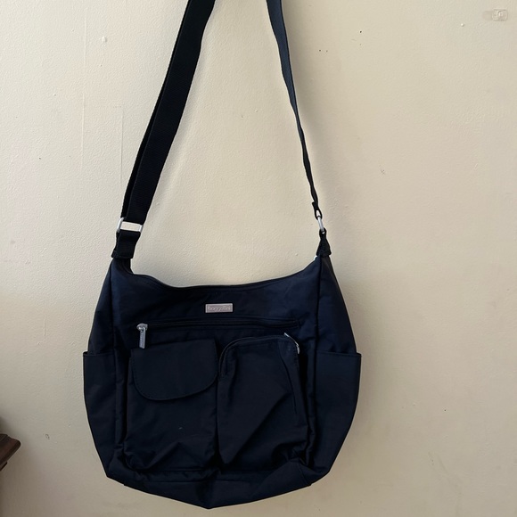 Baggallini Handbags - Baggallini